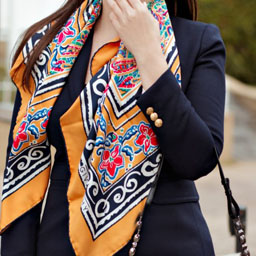 Imagem por categoria Cachecóis Lenços e Echarpes
